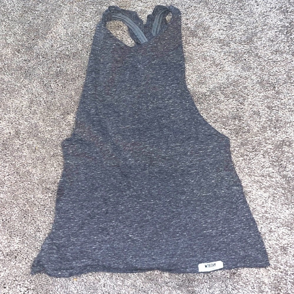 4T Worthy Threads Grey tank top.  Girls. Non smoking. No pets.